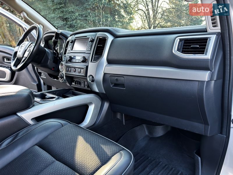 Пикап Nissan Titan 2016 в Житомире фото 22 Пикап Nissan Titan 2016 в Житомире