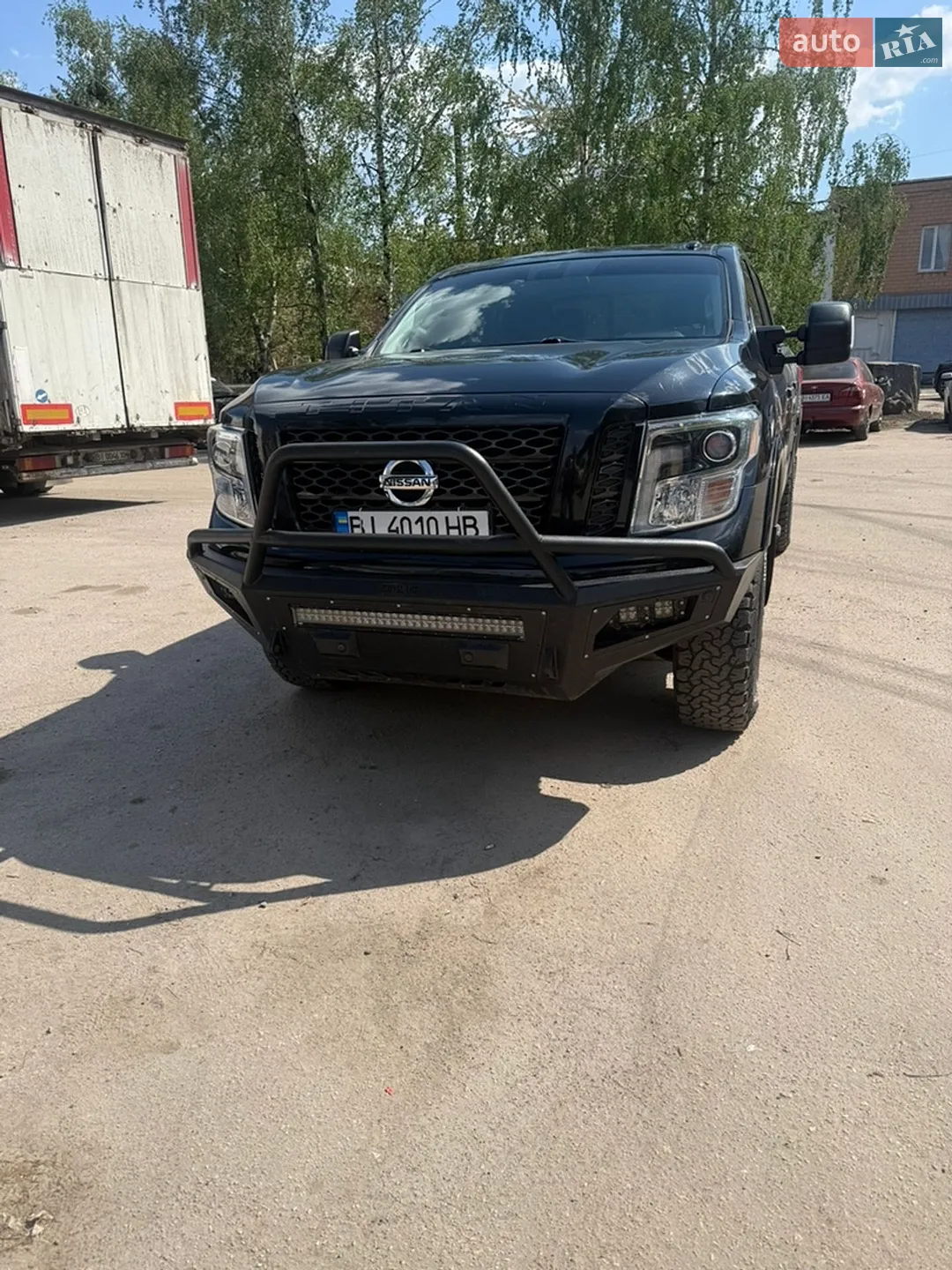 2017 Nissan Titan - мініатюра 20