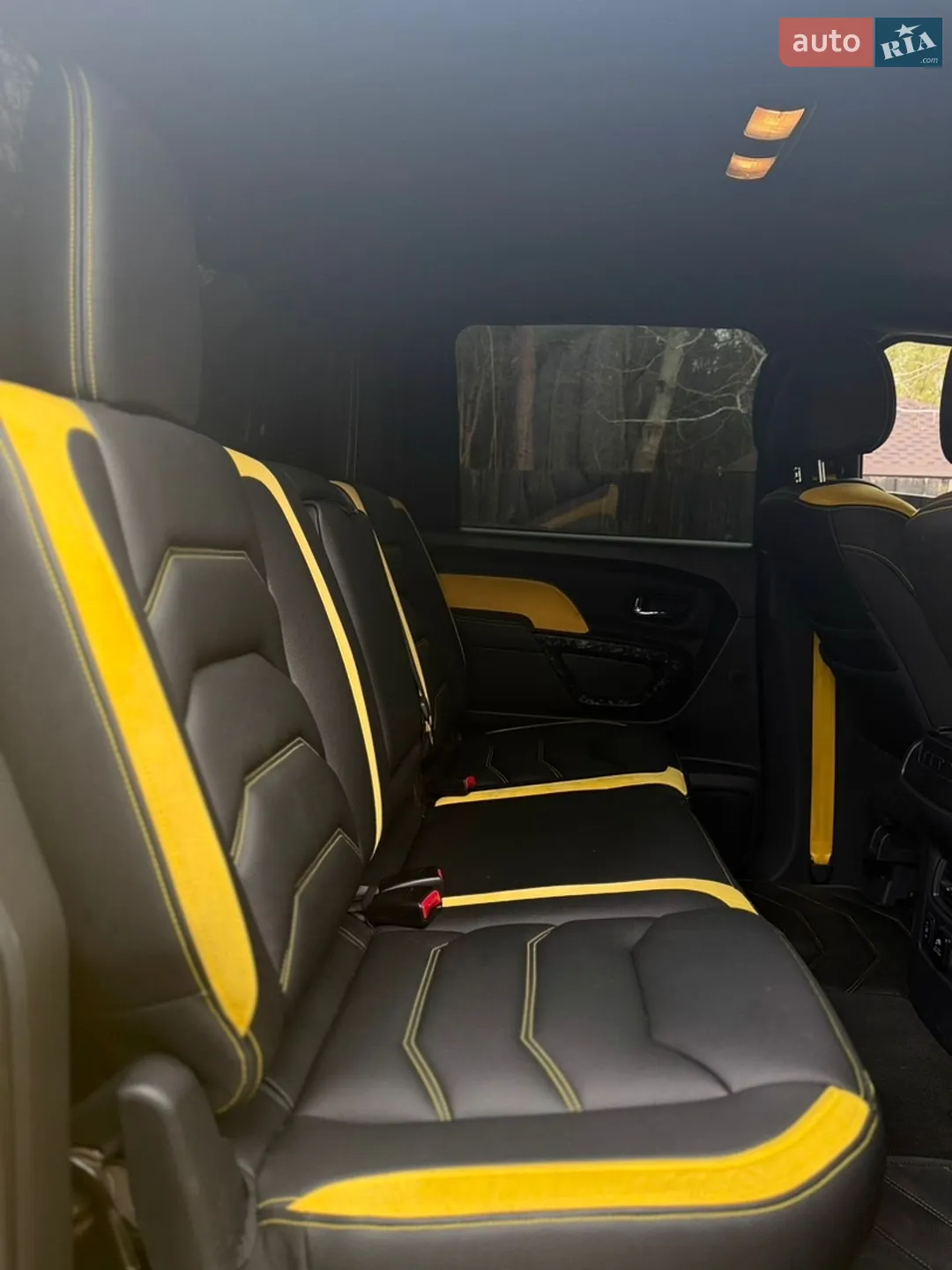 2018 Nissan Titan - мініатюра 11