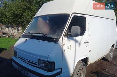 Минивэн Nissan Trade 1998 в 