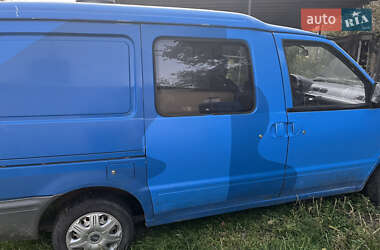 Минивэн Nissan Vanette 2000 в 