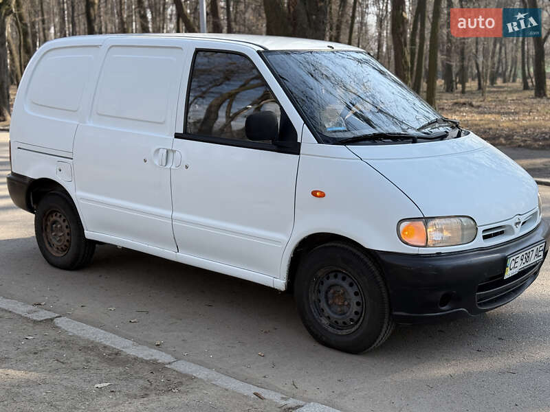 Мінівен Nissan Vanette 2001 в Чернівцях