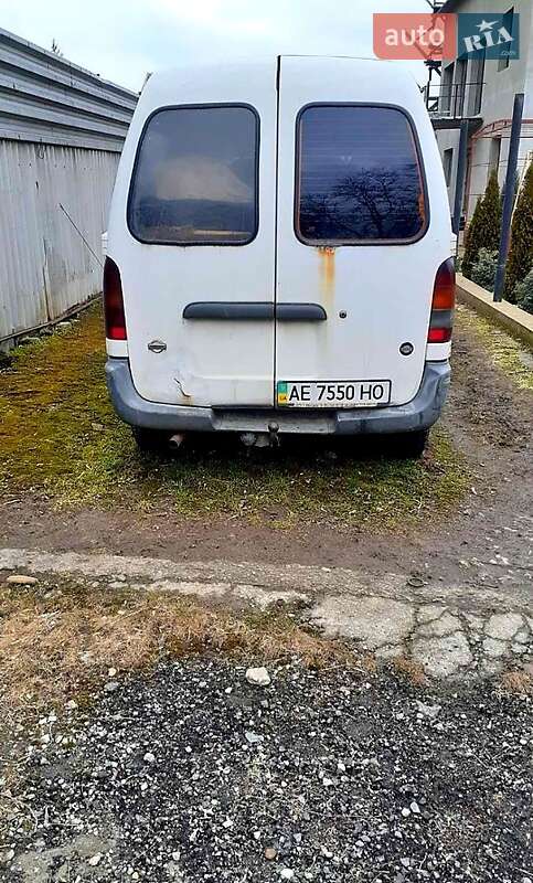 Мінівен Nissan Vanette 1996 в Запоріжжі