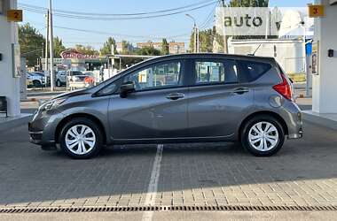 Хэтчбек Nissan Versa Note 2017 в 