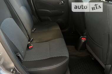 Хэтчбек Nissan Versa Note 2017 в 