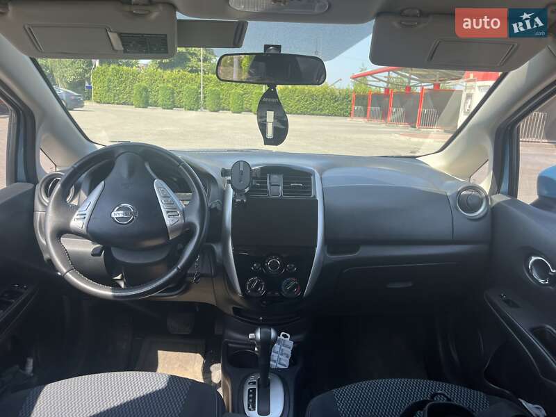 Хетчбек Nissan Versa Note 2014 в Луцьку
