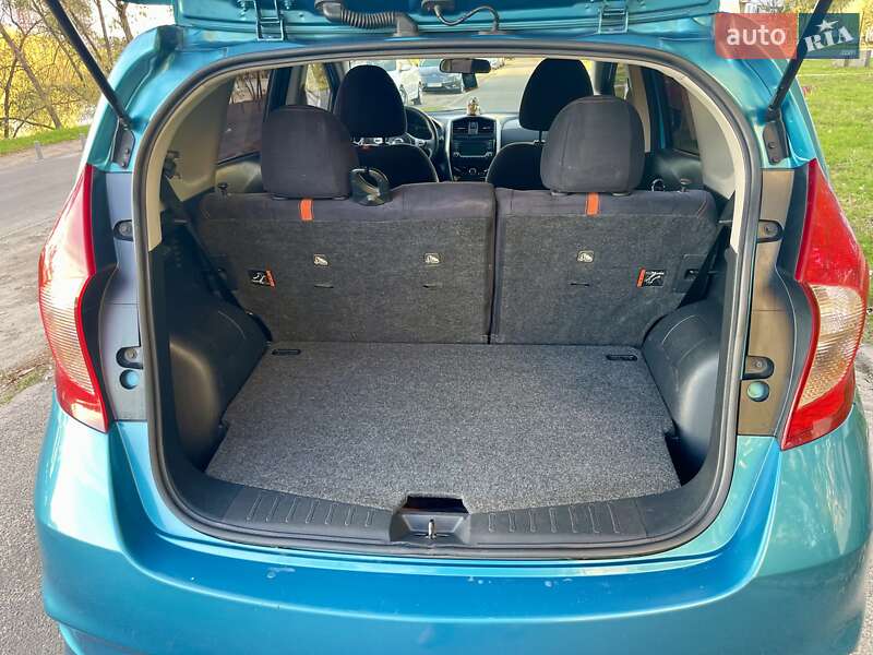 Хетчбек Nissan Versa Note 2015 в Києві