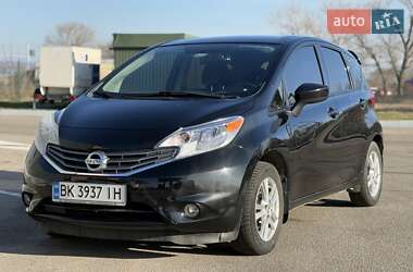 Хетчбек Nissan Versa Note 2015 в Дніпрі