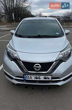 Хетчбек Nissan Versa Note 2017 в Кропивницькому