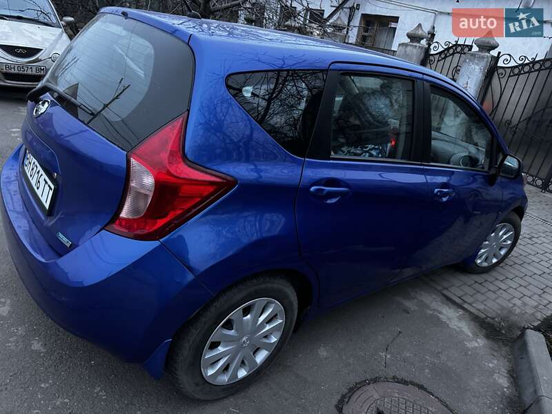 Хэтчбек Nissan Versa Note 2014 в Одессе
