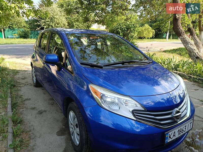 Хэтчбек Nissan Versa Note 2014 в Киеве