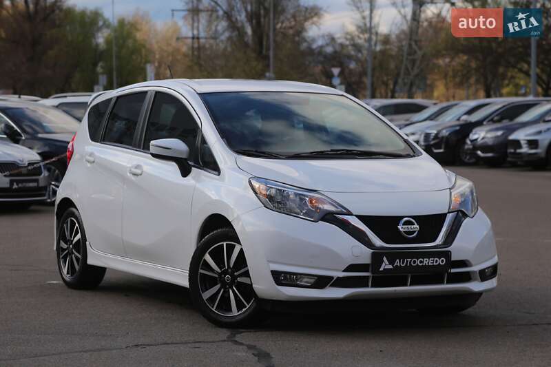 Nissan Versa Note 2017