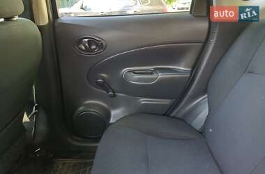 Хэтчбек Nissan Versa Note 2014 в 