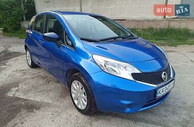 Хэтчбек Nissan Versa Note 2015 в 