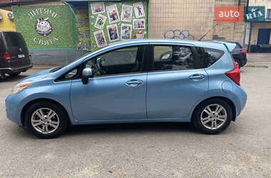 Хэтчбек Nissan Versa Note 2013 в 
