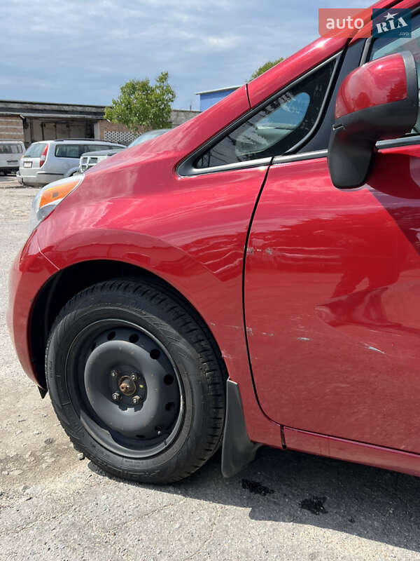 Хэтчбек Nissan Versa Note 2014 в Житомире фото 3 Хэтчбек Nissan Versa Note 2014 в Житомире