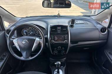 Хэтчбек Nissan Versa Note 2015 в 