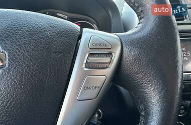 Хэтчбек Nissan Versa Note 2015 в 