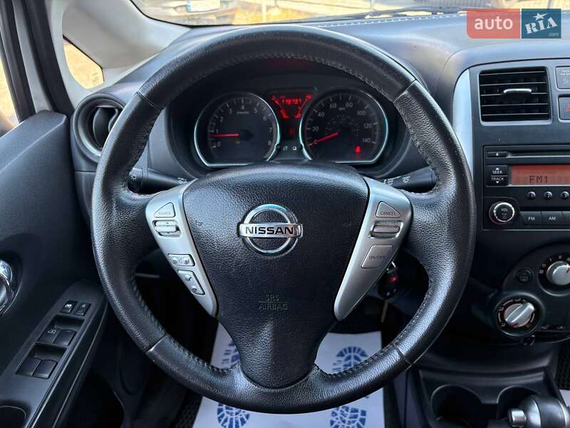 Хэтчбек Nissan Versa Note 2013 в Виннице
