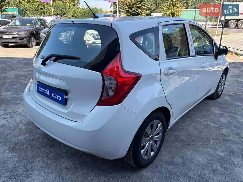 Хэтчбек Nissan Versa Note 2013 в Виннице