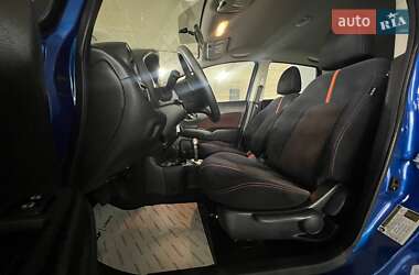 Хэтчбек Nissan Versa Note 2014 в 