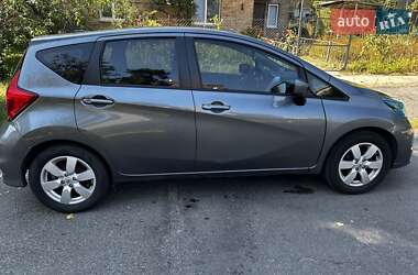 Хэтчбек Nissan Versa Note 2017 в Киеве