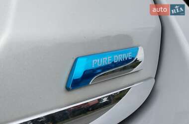 Хэтчбек Nissan Versa Note 2015 в 