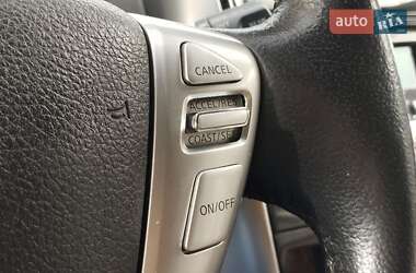 Хэтчбек Nissan Versa Note 2015 в 
