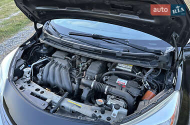Хэтчбек Nissan Versa Note 2013 в 