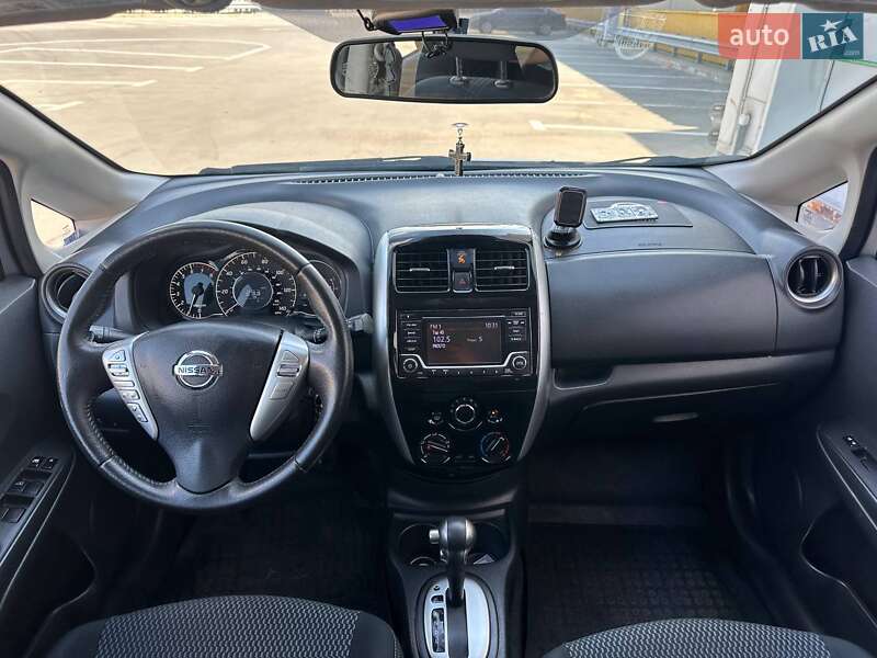 Хэтчбек Nissan Versa Note 2015 в Киеве