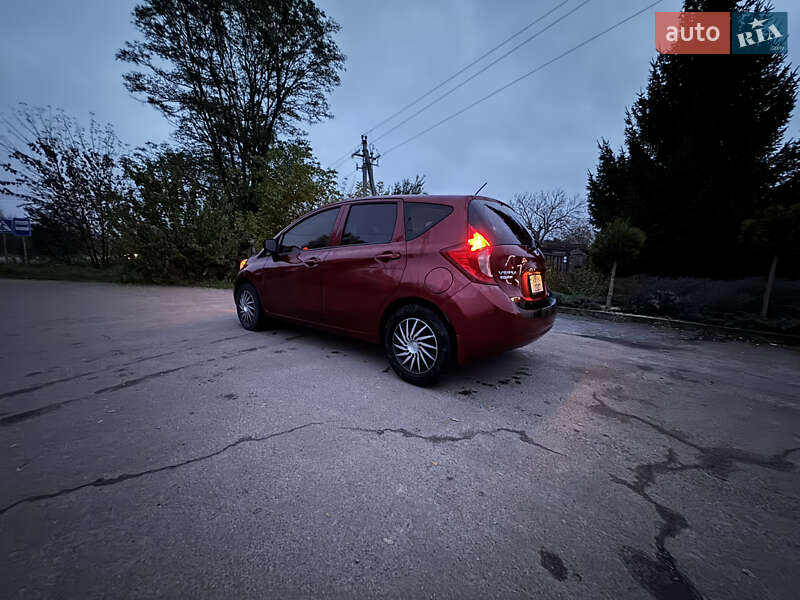 Хетчбек Nissan Versa Note 2016 в Бердичеві
