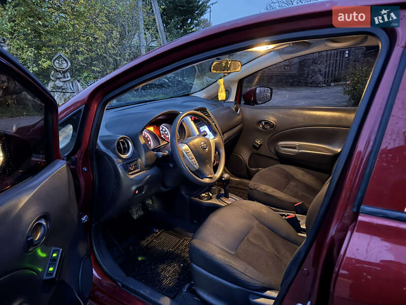 Хетчбек Nissan Versa Note 2016 в Бердичеві