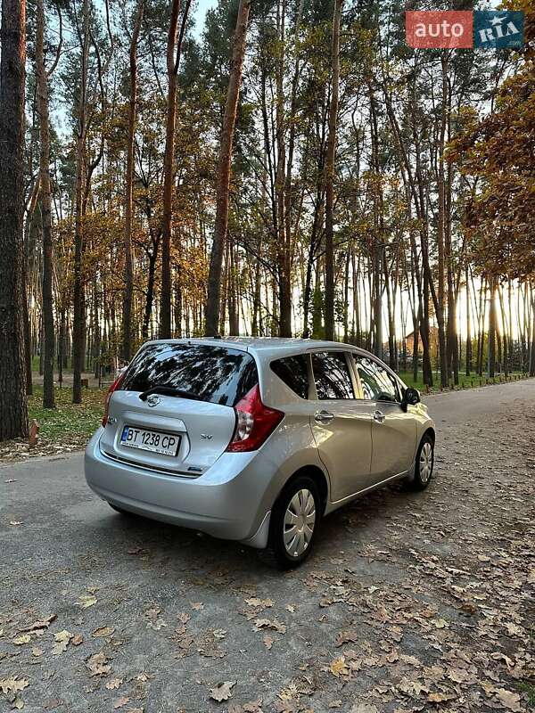 Хэтчбек Nissan Versa Note 2015 в Киеве фото 4 Хэтчбек Nissan Versa Note 2015 в Киеве