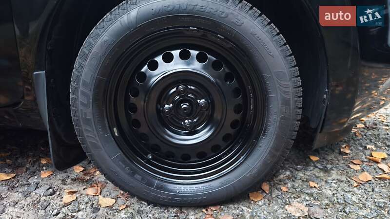 Хэтчбек Nissan Versa Note 2016 в Кременчуге