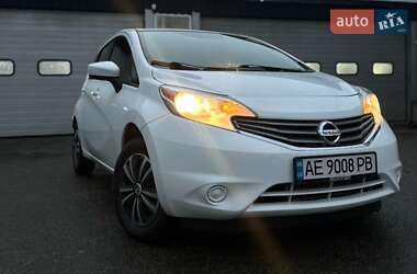 Хэтчбек Nissan Versa Note 2015 в Днепре