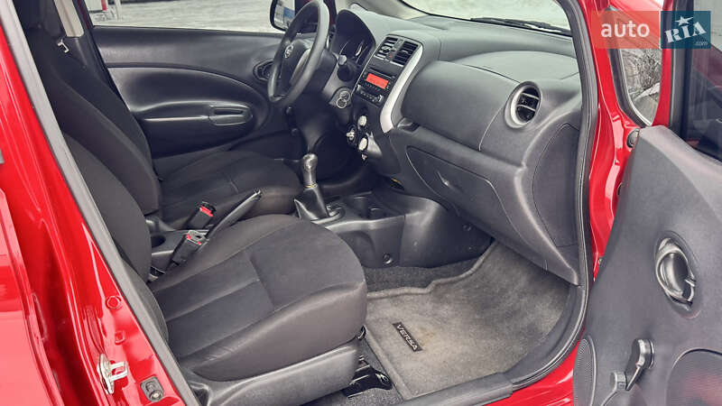 Хэтчбек Nissan Versa Note 2014 в Житомире фото 17 Хэтчбек Nissan Versa Note 2014 в Житомире