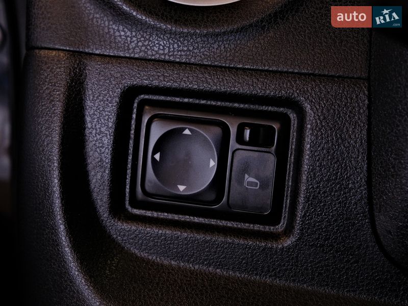 Хетчбек Nissan Versa Note 2017 в Одесі