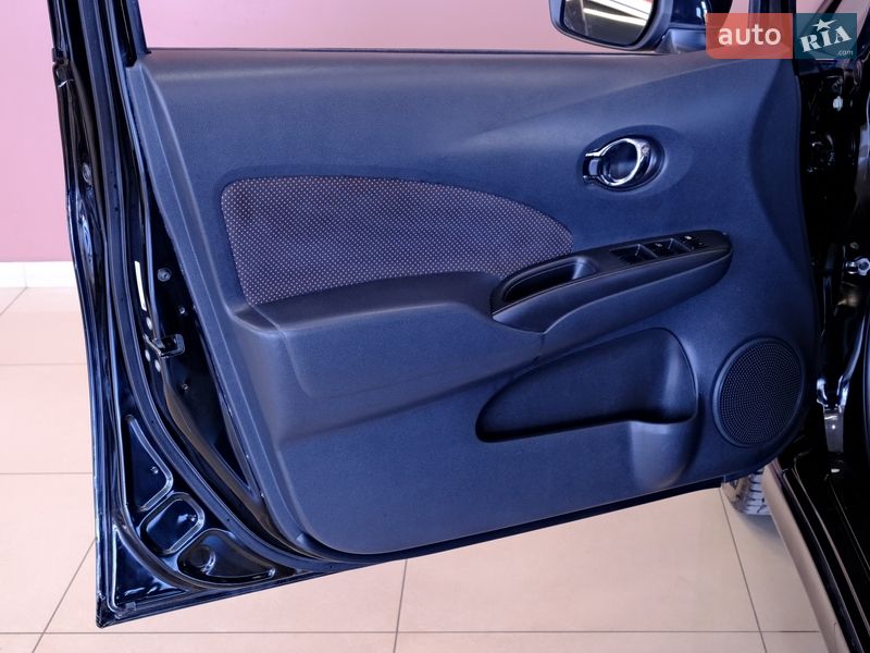 Хетчбек Nissan Versa Note 2017 в Одесі