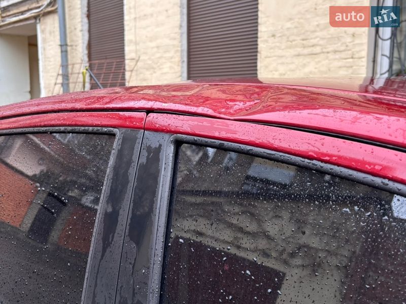 Хетчбек Nissan Versa Note 2016 в Києві фото 9 Хетчбек Nissan Versa Note 2016 в Києві