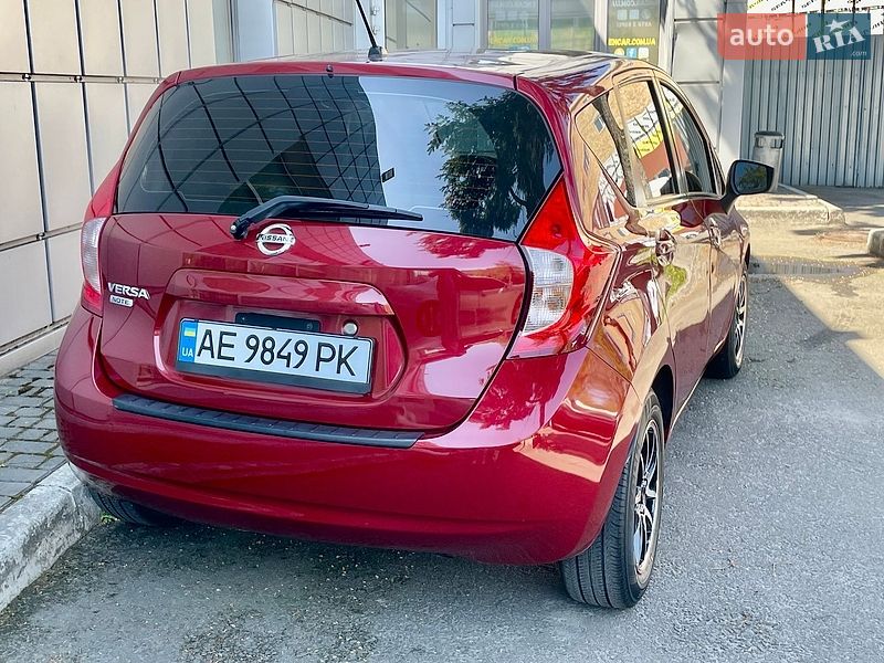 Хэтчбек Nissan Versa Note 2016 в Киеве