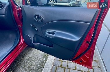 Хэтчбек Nissan Versa Note 2016 в Киеве