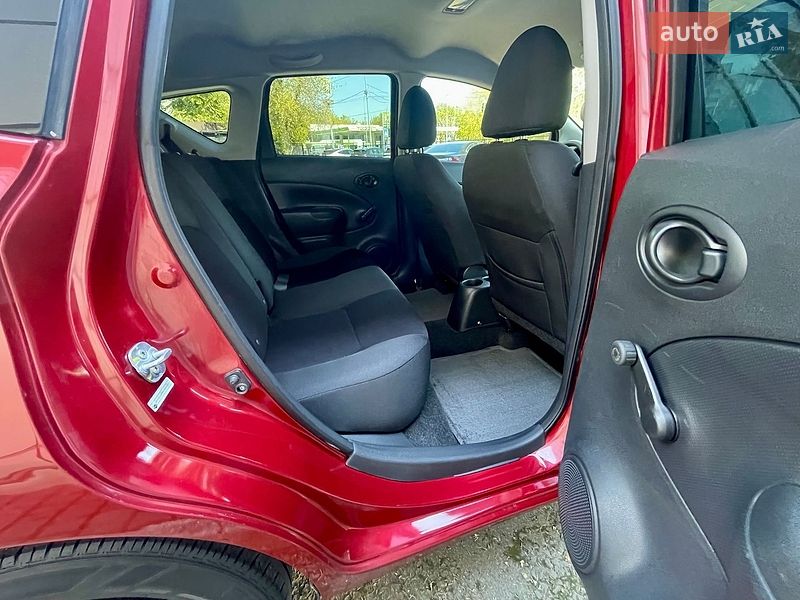 Хэтчбек Nissan Versa Note 2016 в Киеве