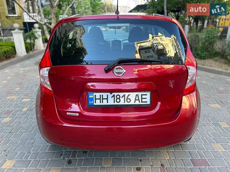 Хетчбек Nissan Versa Note 2015 в Одесі