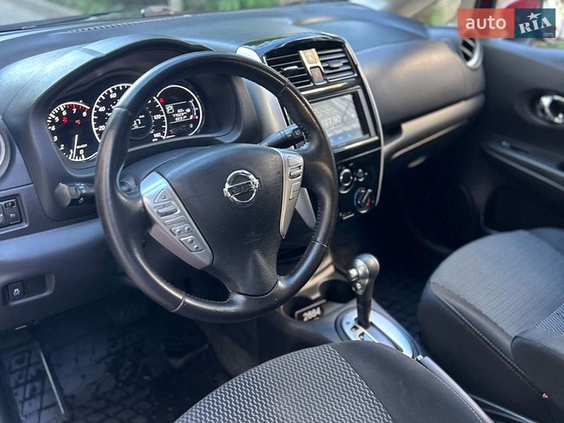 Хетчбек Nissan Versa Note 2015 в Одесі