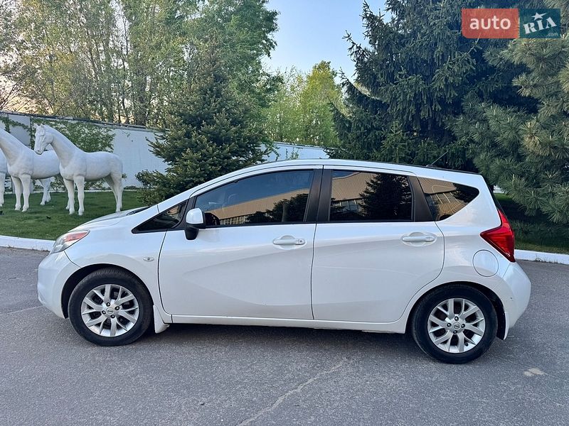 Хэтчбек Nissan Versa Note 2013 в Днепре