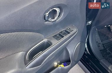 Хэтчбек Nissan Versa Note 2017 в Запорожье