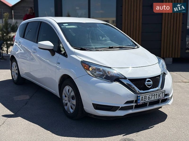 Nissan Versa Note 2017