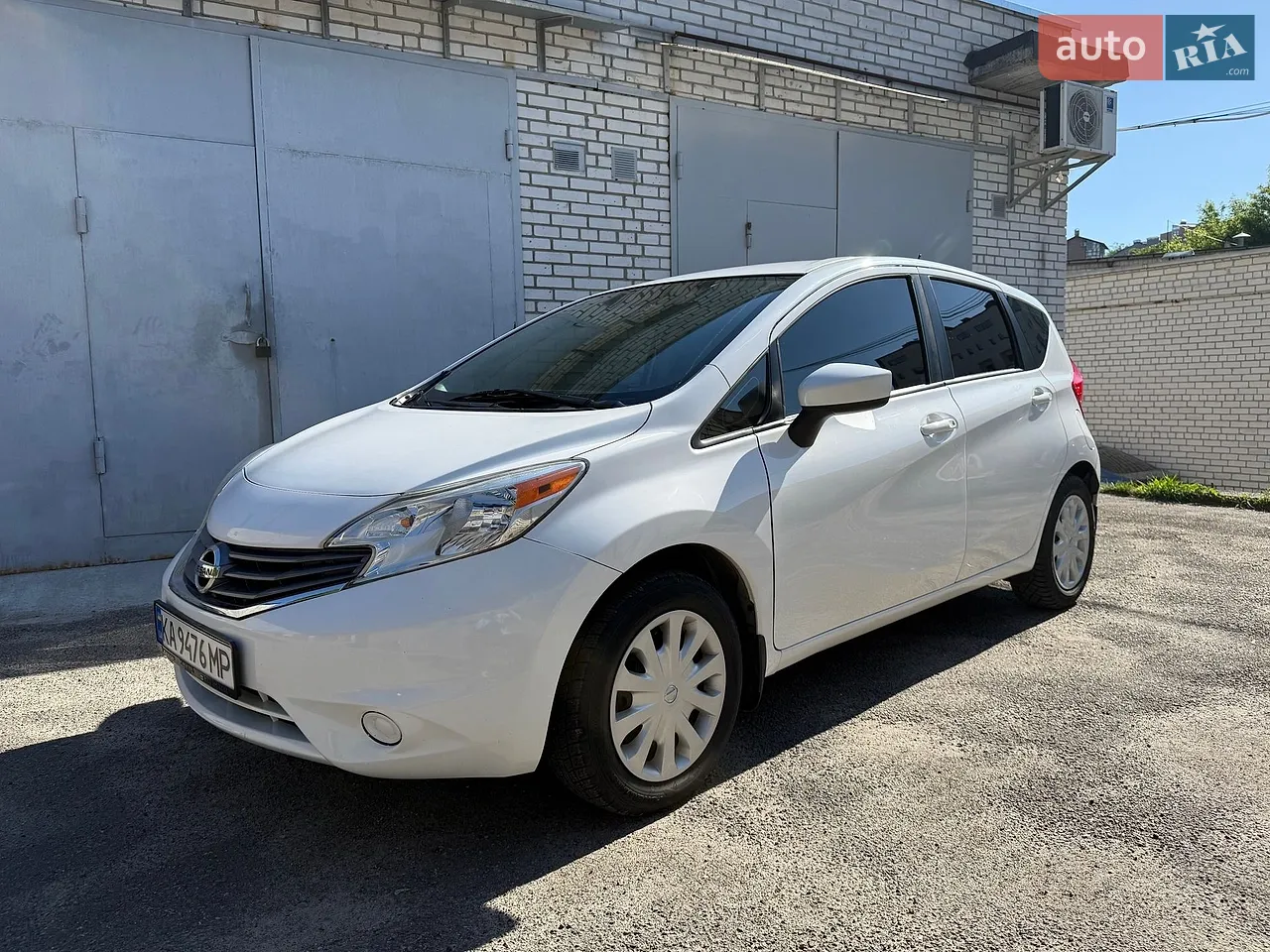 2017 Nissan Versa - мініатюра 23