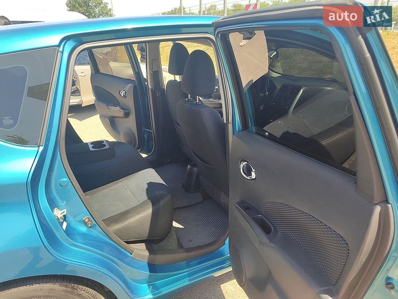 Хетчбек Nissan Versa Note 2014 в Львові