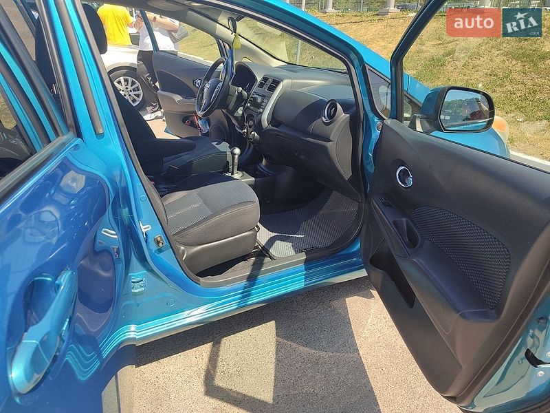 Хетчбек Nissan Versa Note 2014 в Львові